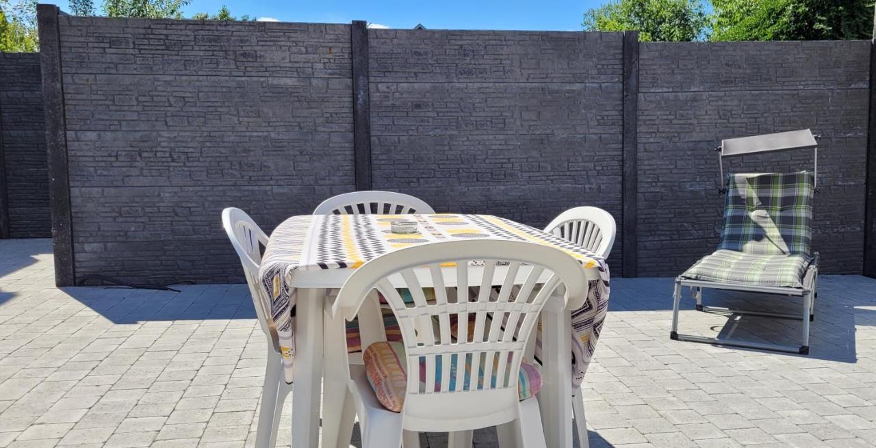 Il Vialetto, Appartement Capri, Spacieux, Tout Confort, Au Calme Jeumont Exterior photo
